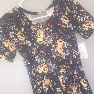 XS Lularoe Amelia Dress